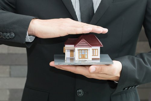 bankruptcy and home insurance